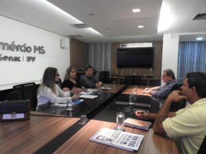 Fecomércio-MS e Sindivarejo discutem parcerias com o Procon Municipal