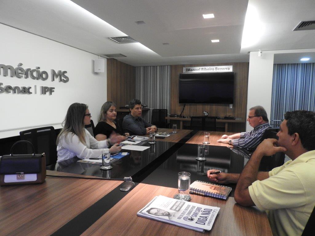 Fecomércio-MS e Sindivarejo discutem parcerias com o Procon Municipal