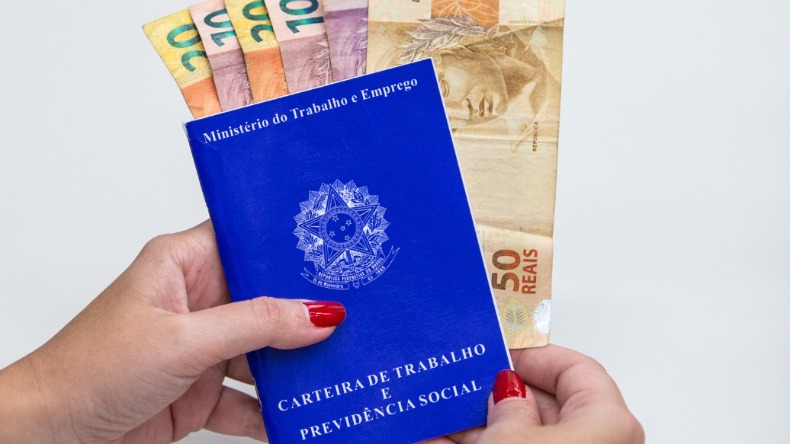 MS fecha 2020 com abertura de 14.173 vagas de trabalho com carteira assinada
