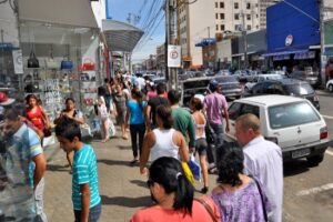 Veja as principais definições da convenção coletiva do comércio