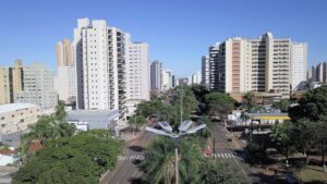 Decreto prorroga até 21 de janeiro toque de recolher em Campo Grande