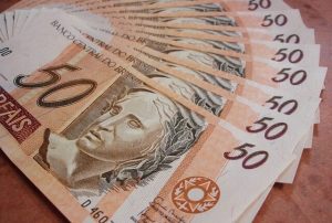 Economia brasileira perde R$ 410 bilhões para o mercado ilegal