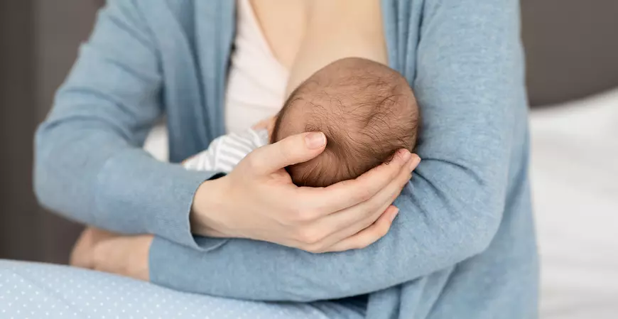 Lei cria o selo Empresa Amiga da Amamentação e apoia mães trabalhadoras